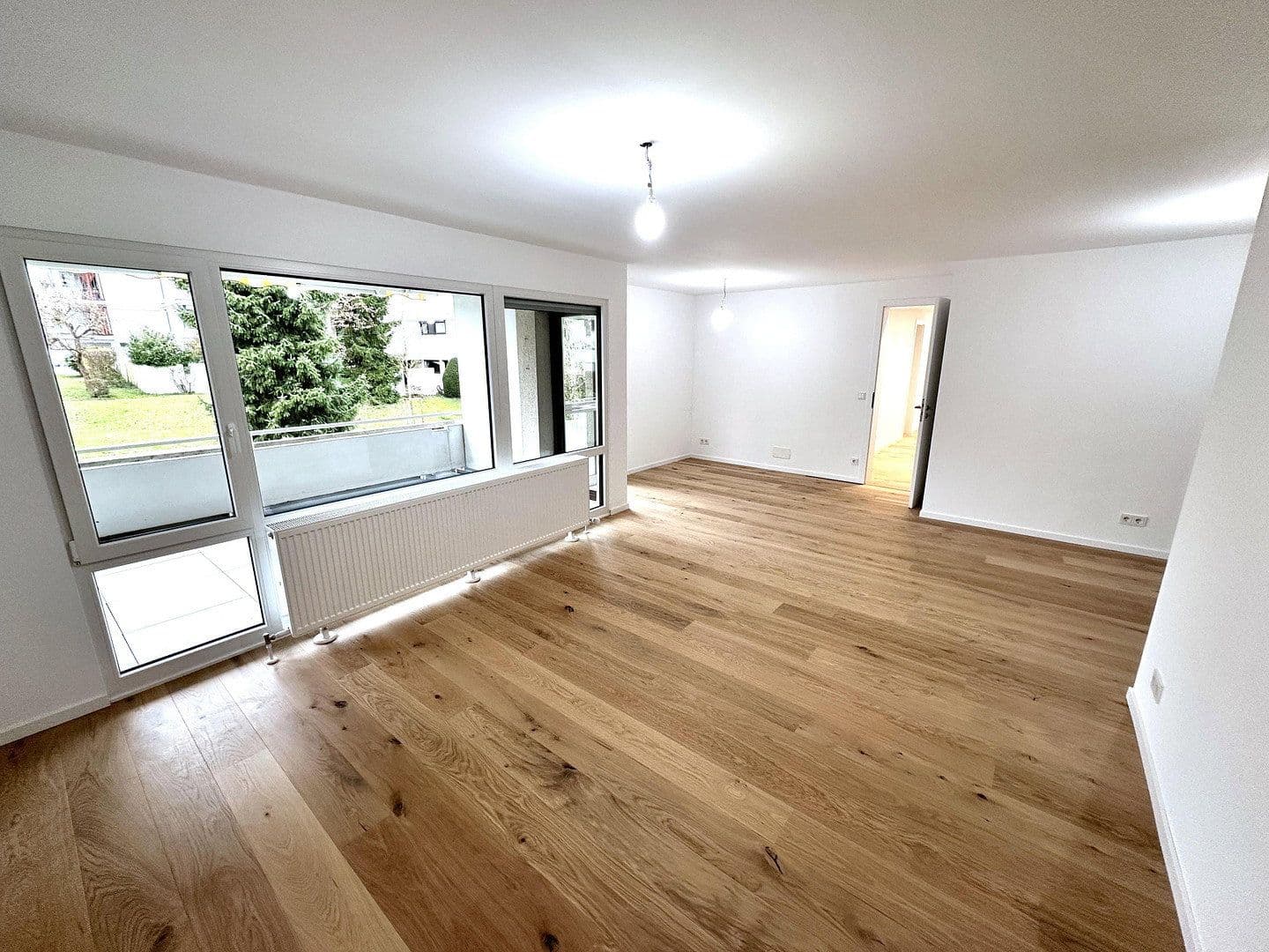 Prodej bytu 5+kk 124 m², Kastenackerweg 10, Esslingen am Neckar, Bádensko-Württembersko Prodej bytu 5+kk 124 m², Kastenackerweg 10, Esslingen am Neckar, Bádensko-Württembersko