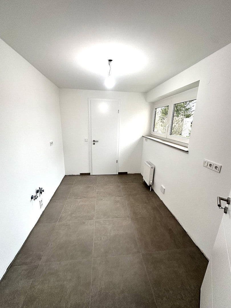 Prodej bytu 5+kk 124 m², Kastenackerweg 10, Esslingen am Neckar, Bádensko-Württembersko Prodej bytu 5+kk 124 m², Kastenackerweg 10, Esslingen am Neckar, Bádensko-Württembersko