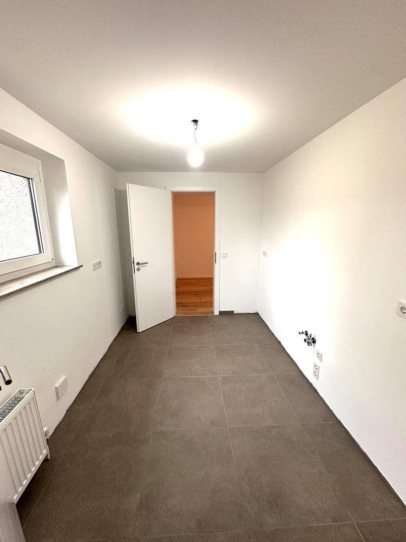 Prodej bytu 5+kk 124 m², Kastenackerweg 10, Esslingen am Neckar, Bádensko-Württembersko Prodej bytu 5+kk 124 m², Kastenackerweg 10, Esslingen am Neckar, Bádensko-Württembersko