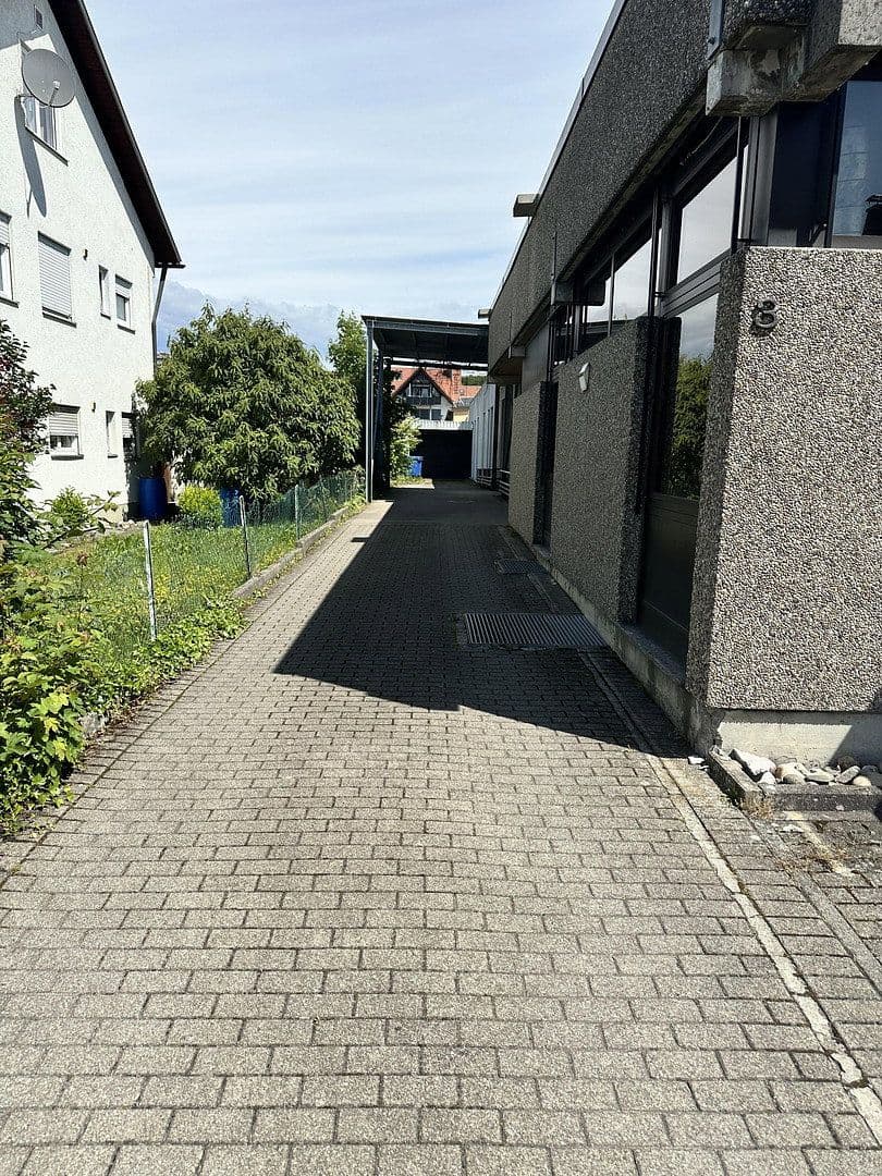 Pronájem nebytového prostoru 1.007 m², Waldstr 3, Lauchringen, Bádensko-Württembersko Pronájem nebytového prostoru 1.007 m², Waldstr 3, Lauchringen, Bádensko-Württembersko