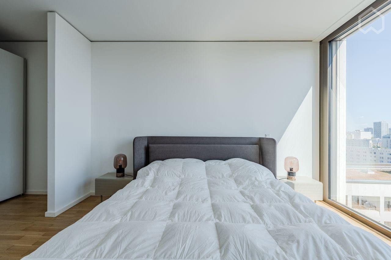 Pronájem bytu 3+1 93 m², Voltairestrasse 11, Berlin Mitte, Berlín Pronájem bytu 3+1 93 m², Voltairestrasse 11, Berlin Mitte, Berlín