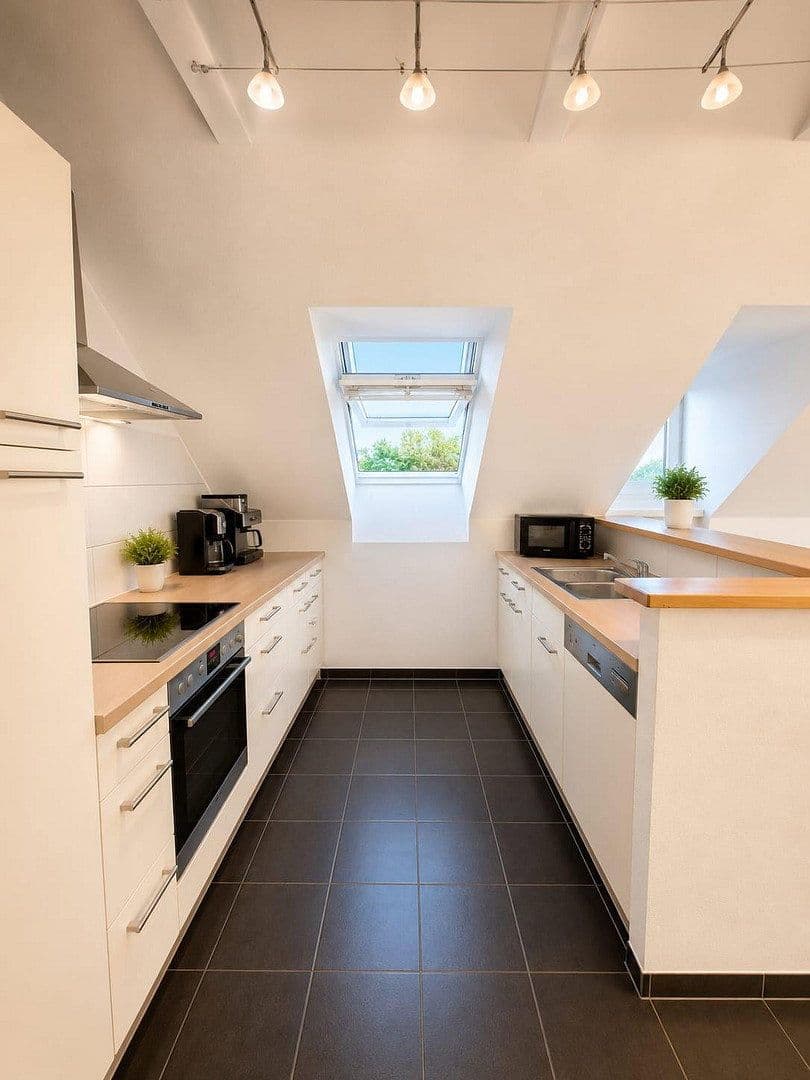 Pronájem bytu 7+1 120 m², Gießen, Hessen Pronájem bytu 7+1 120 m², Gießen, Hessen