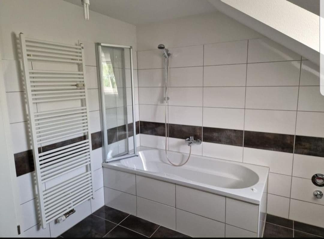 Pronájem bytu 7+1 120 m², Gießen, Hessen Pronájem bytu 7+1 120 m², Gießen, Hessen