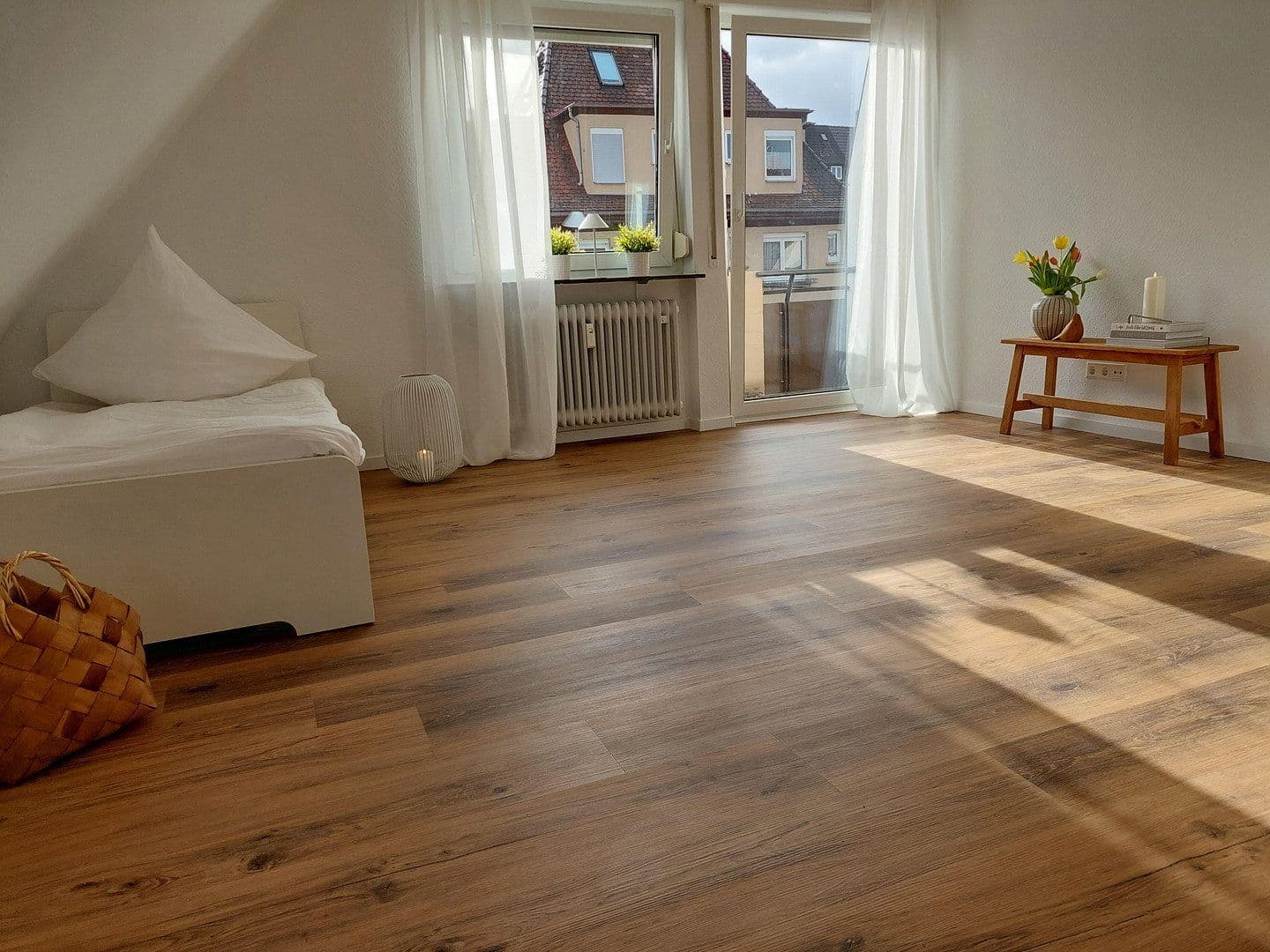 Pronájem bytu 1+kk 31 m², Stuttgart, Bádensko-Württembersko Pronájem bytu 1+kk 31 m², Stuttgart, Bádensko-Württembersko