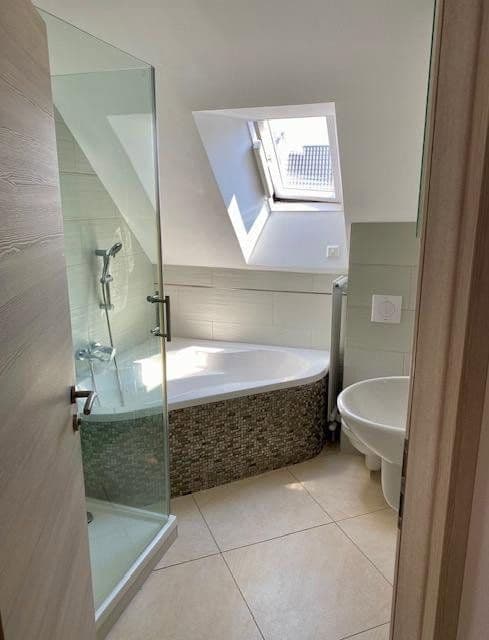 Prodej domu 900 m², pozemek 8.230 m², Luckau, Braniborsko Prodej domu 900 m², pozemek 8.230 m², Luckau, Braniborsko