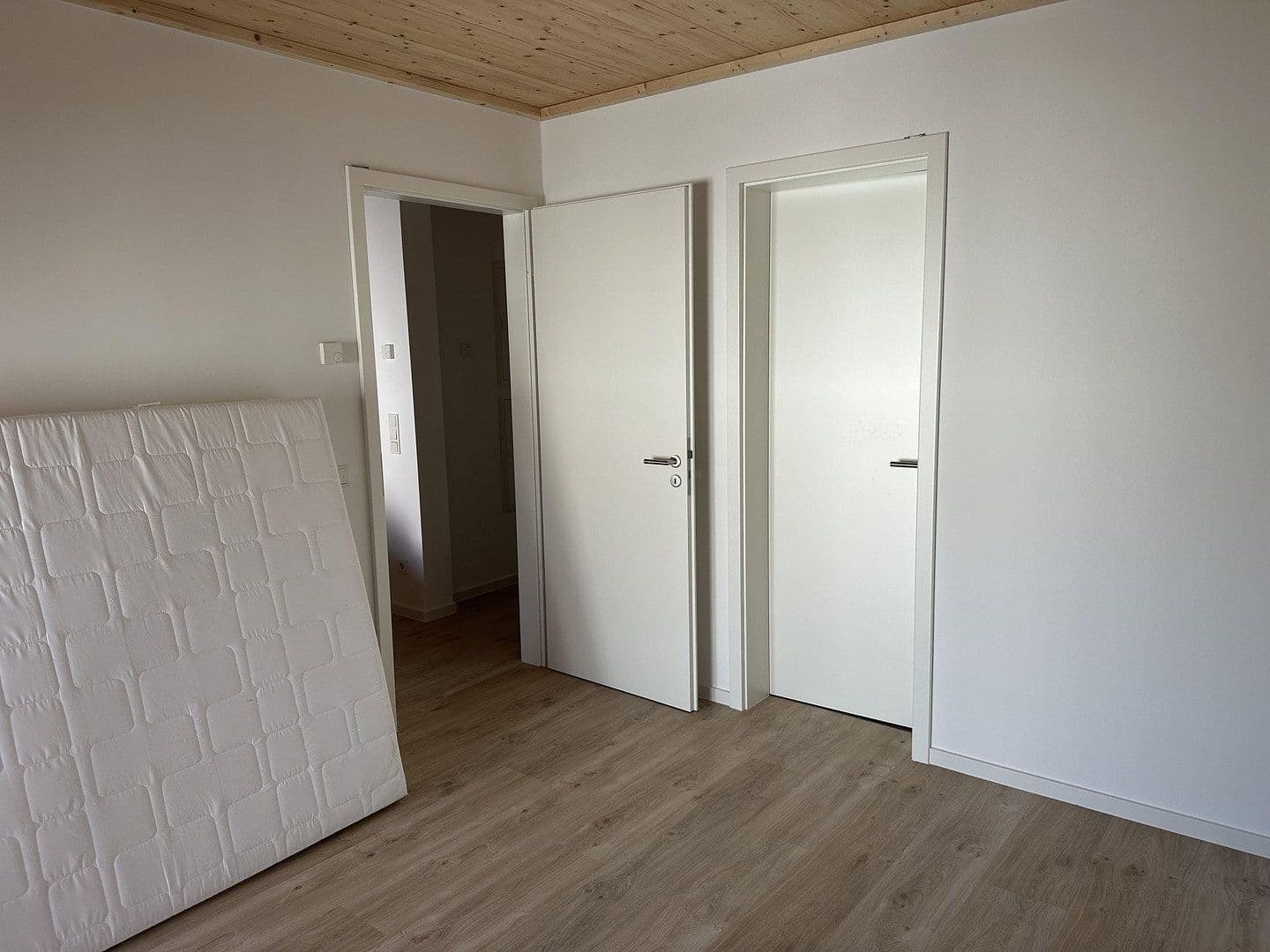 Pronájem bytu 2+1 35 m², Pfarrer-Dickinger-Weg 6, Nittenau, Bavorsko Pronájem bytu 2+1 35 m², Pfarrer-Dickinger-Weg 6, Nittenau, Bavorsko