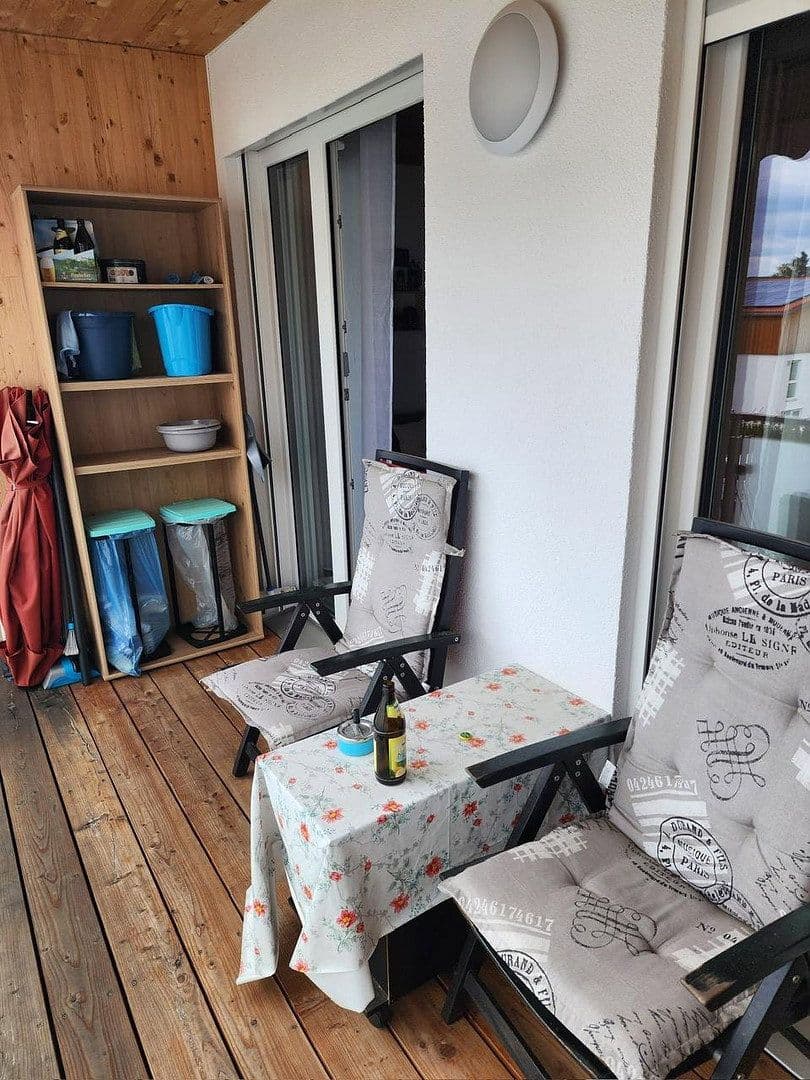 Pronájem bytu 2+1 35 m², Pfarrer-Dickinger-Weg 6, Nittenau, Bavorsko Pronájem bytu 2+1 35 m², Pfarrer-Dickinger-Weg 6, Nittenau, Bavorsko