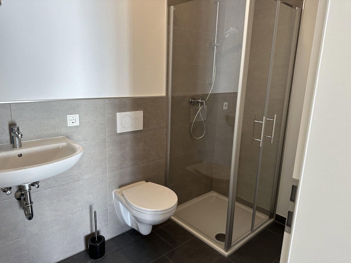 Pronájem bytu 2+1 35 m², Pfarrer-Dickinger-Weg 6, Nittenau, Bavorsko Pronájem bytu 2+1 35 m², Pfarrer-Dickinger-Weg 6, Nittenau, Bavorsko