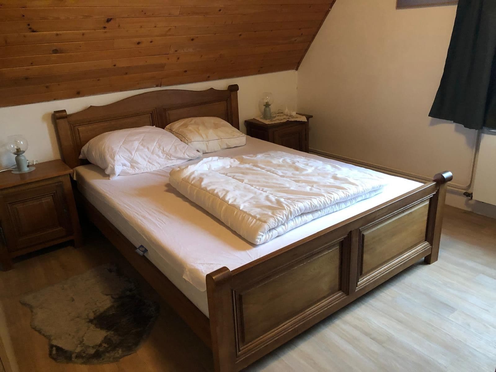 Prodej domu 220 m², pozemek 1.300 m², Lánov, Královéhradecký kraj Prodej domu 220 m², pozemek 1.300 m², Lánov, Královéhradecký kraj