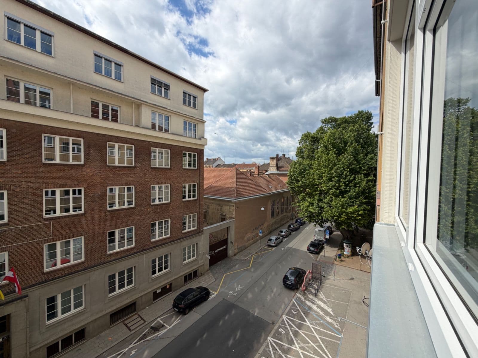 Pronájem bytu 2+kk 36 m², Bratislavská, Brno, Jihomoravský kraj Pronájem bytu 2+kk 36 m², Bratislavská, Brno, Jihomoravský kraj