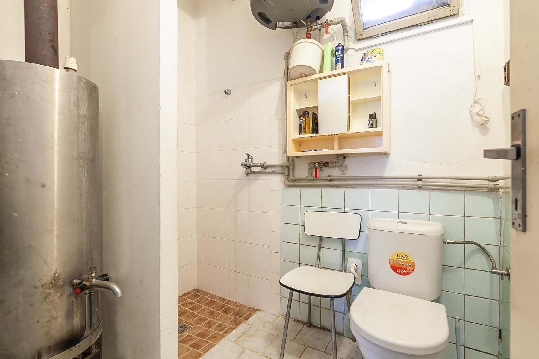 Prodej domu 196 m², pozemek 3.601 m², Běchary, Královéhradecký kraj Prodej domu 196 m², pozemek 3.601 m², Běchary, Královéhradecký kraj