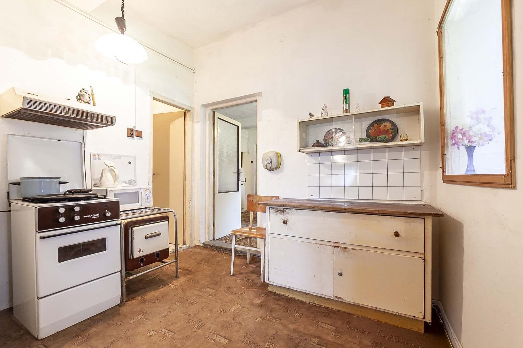 Prodej domu 196 m², pozemek 3.601 m², Běchary, Královéhradecký kraj Prodej domu 196 m², pozemek 3.601 m², Běchary, Královéhradecký kraj