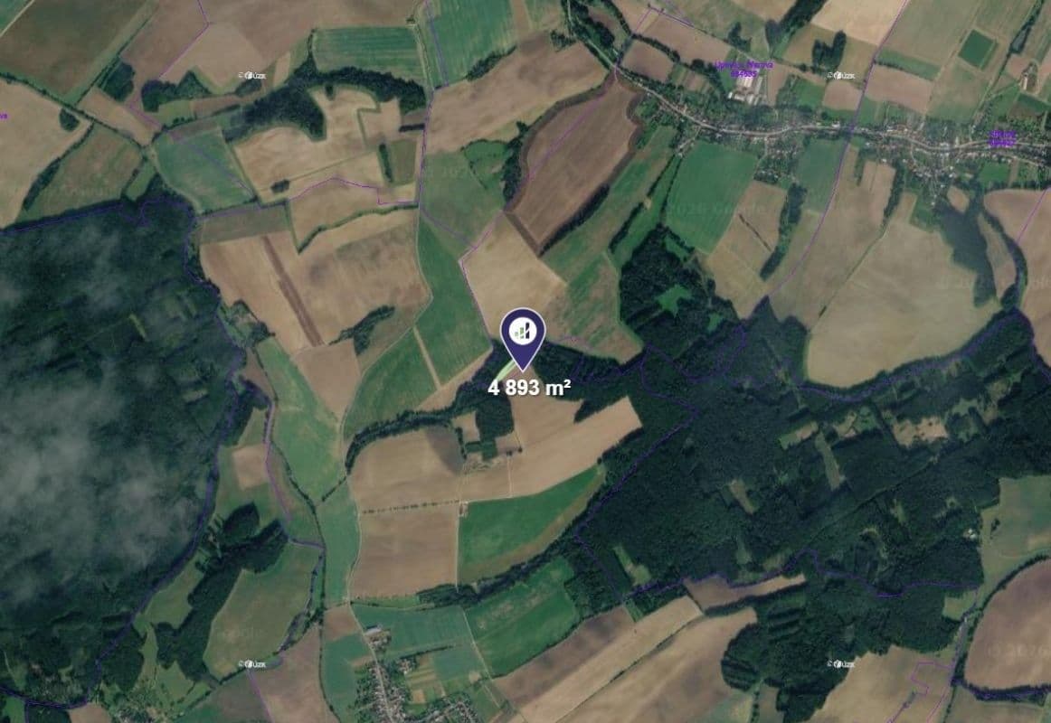 Prodej pozemku 4.893 m², Lipová, Olomoucký kraj Prodej pozemku 4.893 m², Lipová, Olomoucký kraj