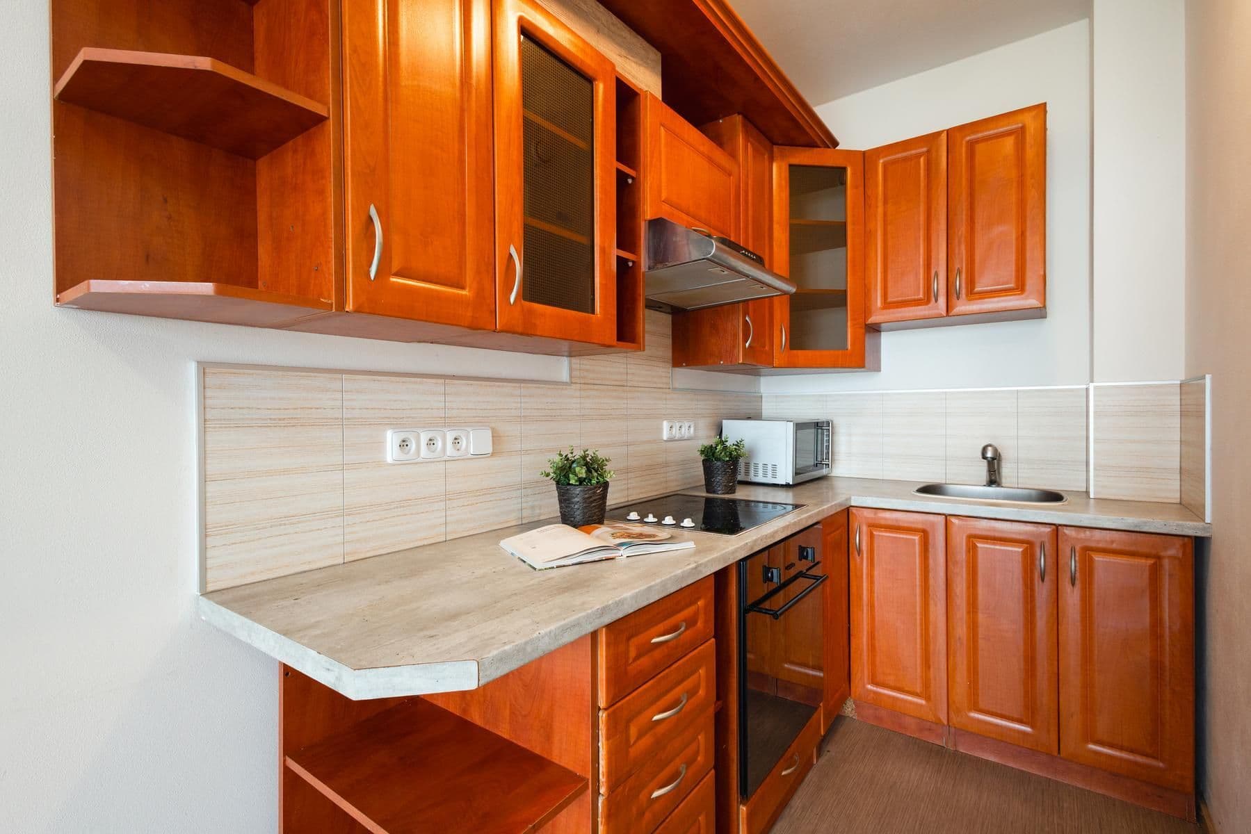 Prodej bytu 2+kk 35 m², Jindřicha Bubeníčka, Praha, Praha Prodej bytu 2+kk 35 m², Jindřicha Bubeníčka, Praha, Praha