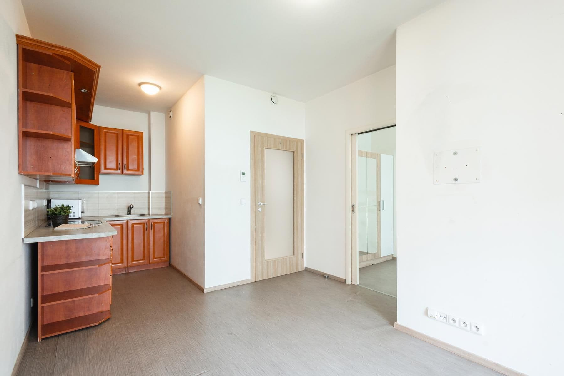 Prodej bytu 2+kk 35 m², Jindřicha Bubeníčka, Praha, Praha Prodej bytu 2+kk 35 m², Jindřicha Bubeníčka, Praha, Praha