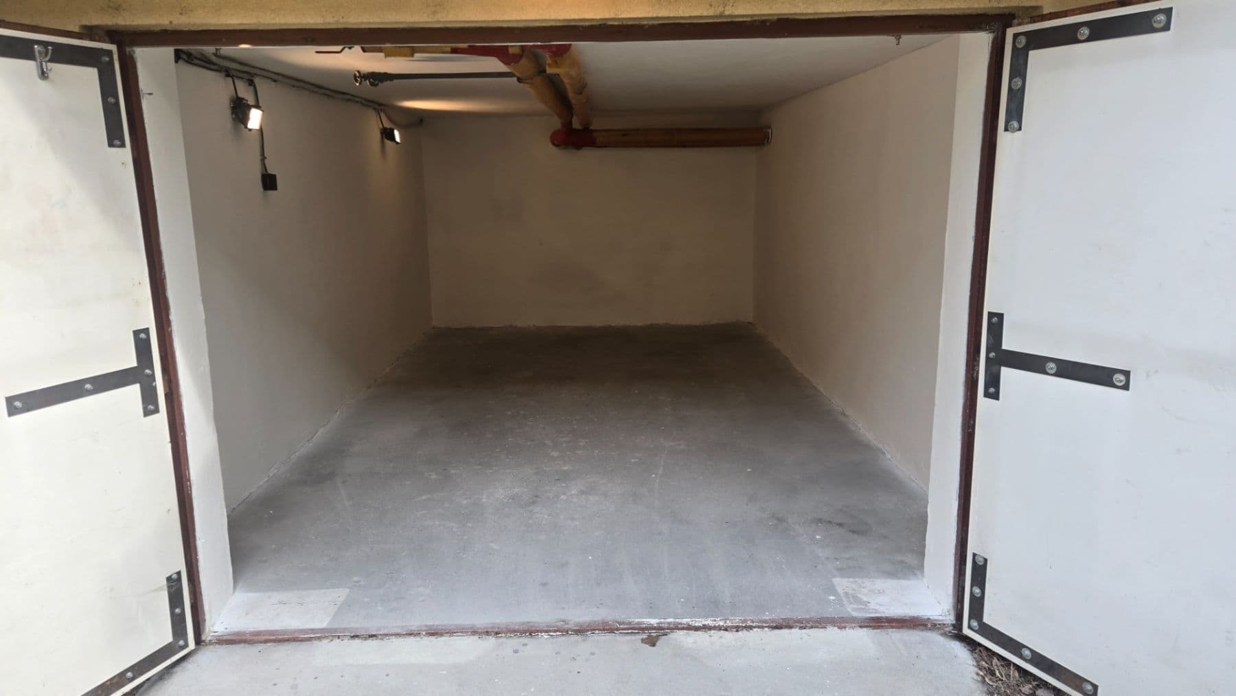 Prodej garáže 17 m², Frýdek-Místek, Moravskoslezský kraj Prodej garáže 17 m², Frýdek-Místek, Moravskoslezský kraj