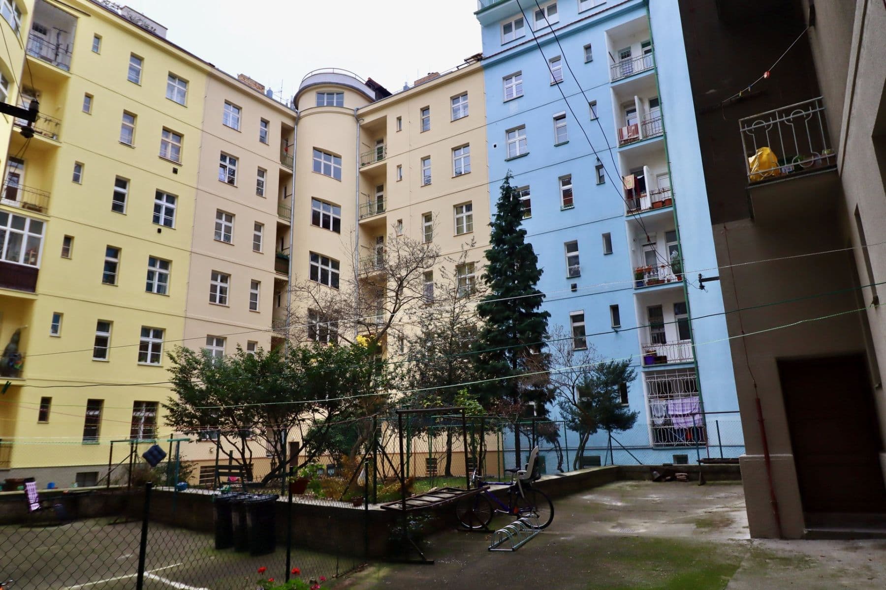 Pronájem bytu 2+kk 45 m², U smaltovny, Praha, Praha Pronájem bytu 2+kk 45 m², U smaltovny, Praha, Praha