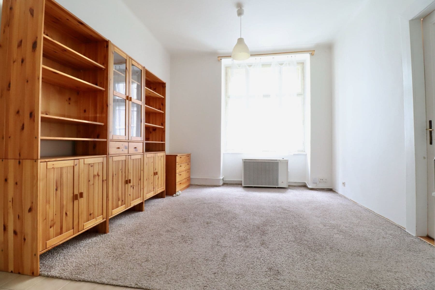 Pronájem bytu 2+kk 45 m², U smaltovny, Praha, Praha Pronájem bytu 2+kk 45 m², U smaltovny, Praha, Praha