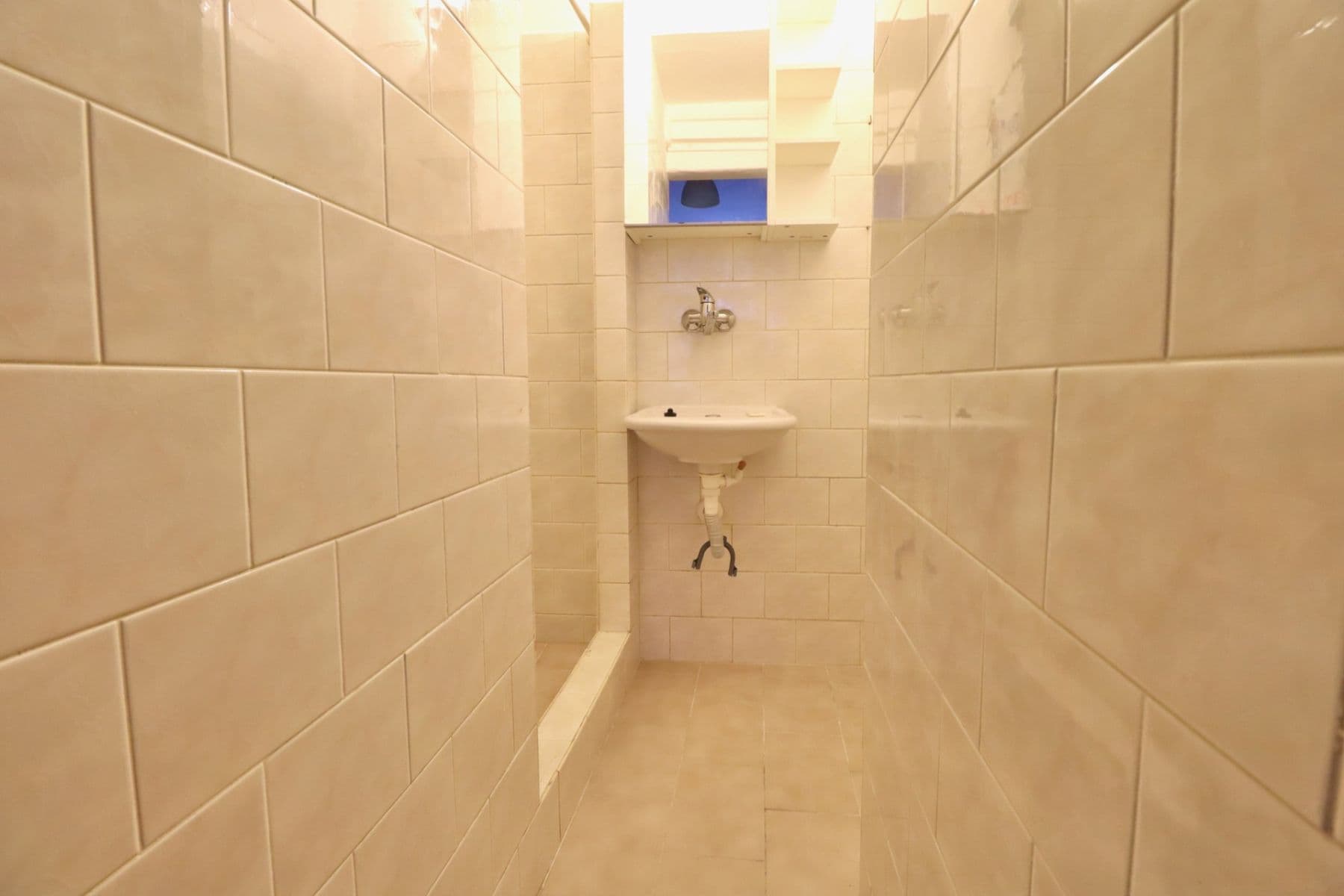Pronájem bytu 2+kk 45 m², U smaltovny, Praha, Praha Pronájem bytu 2+kk 45 m², U smaltovny, Praha, Praha