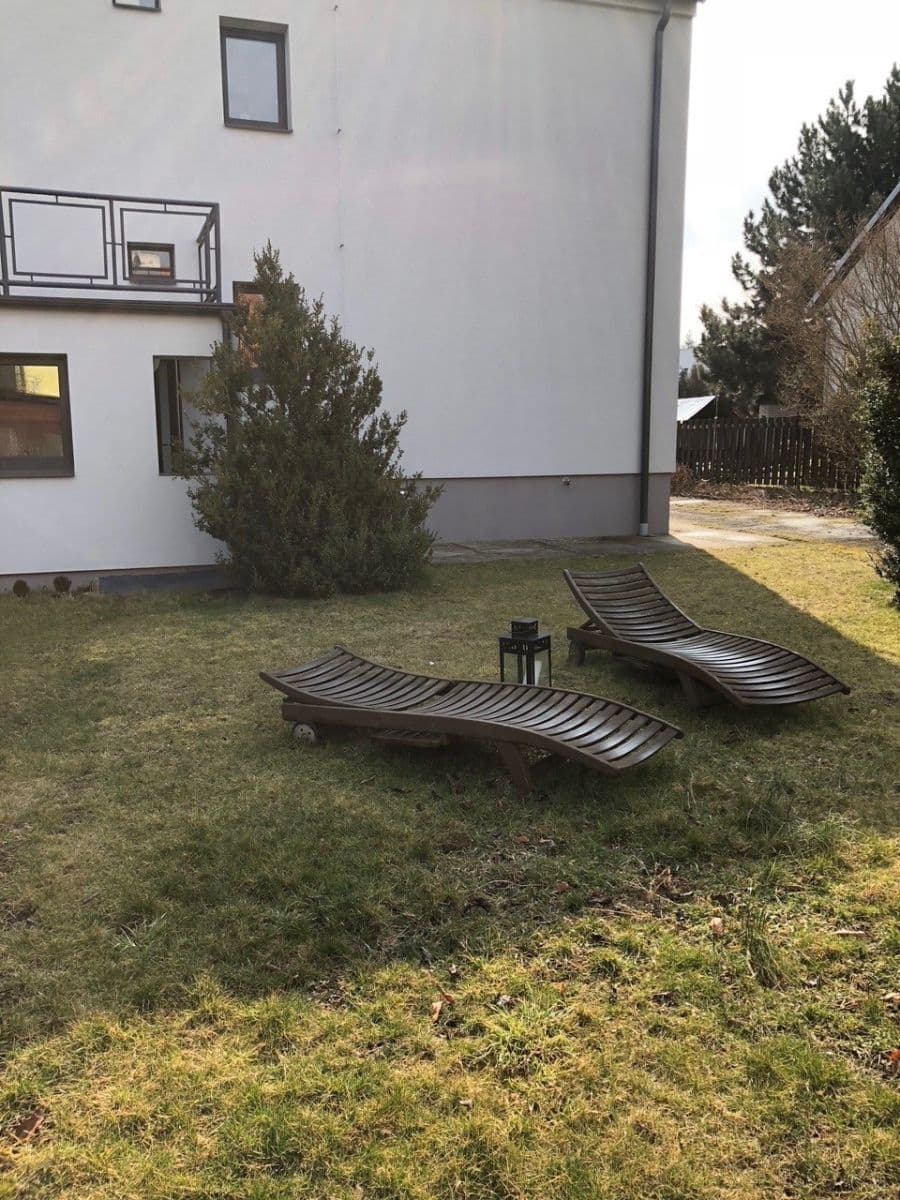 Pronájem bytu 1+kk 30 m², Kosova, Praha, Praha Pronájem bytu 1+kk 30 m², Kosova, Praha, Praha