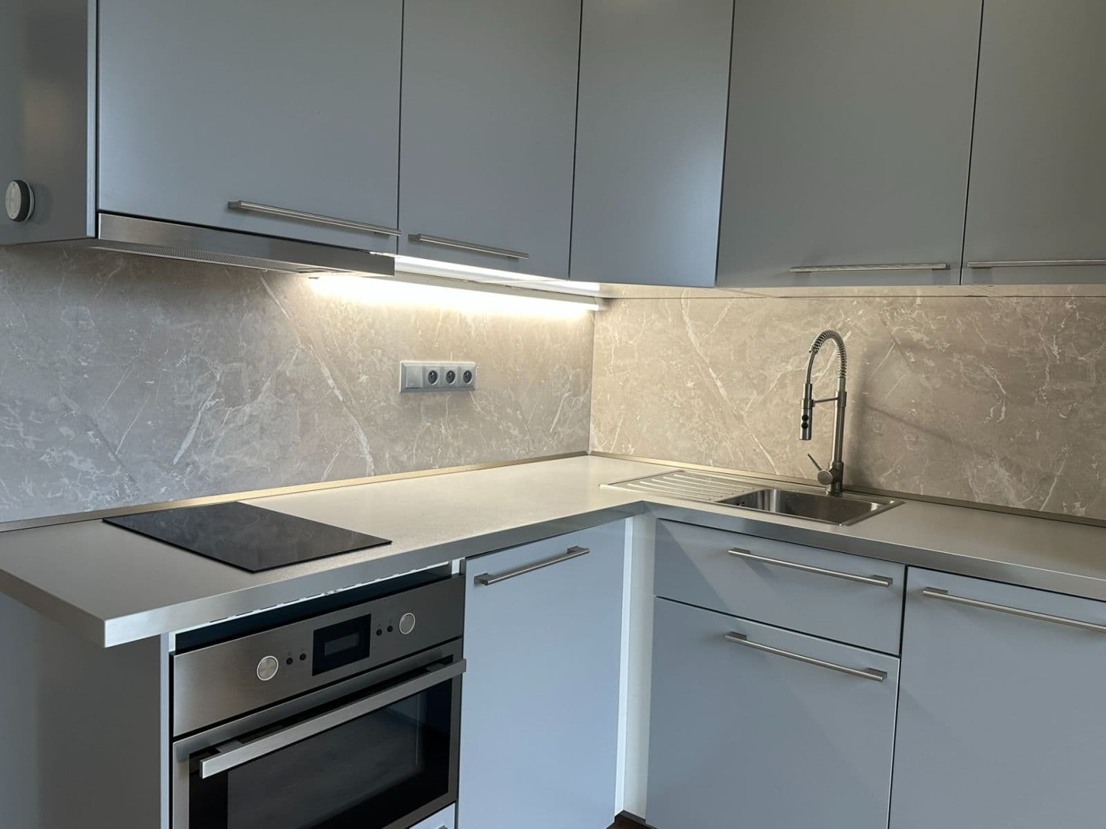 Pronájem bytu 1+kk 28 m², Počernická, Praha, Praha Pronájem bytu 1+kk 28 m², Počernická, Praha, Praha