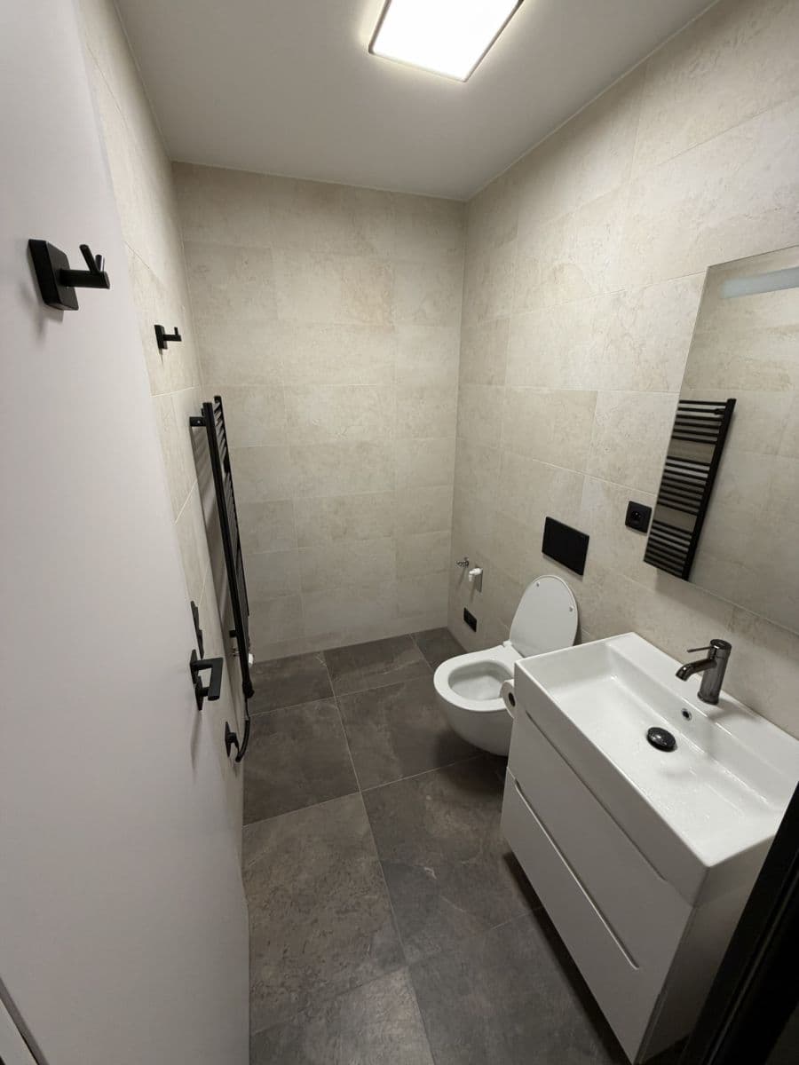 Pronájem bytu 1+kk 32 m², Dunovského, Praha, Praha Pronájem bytu 1+kk 32 m², Dunovského, Praha, Praha