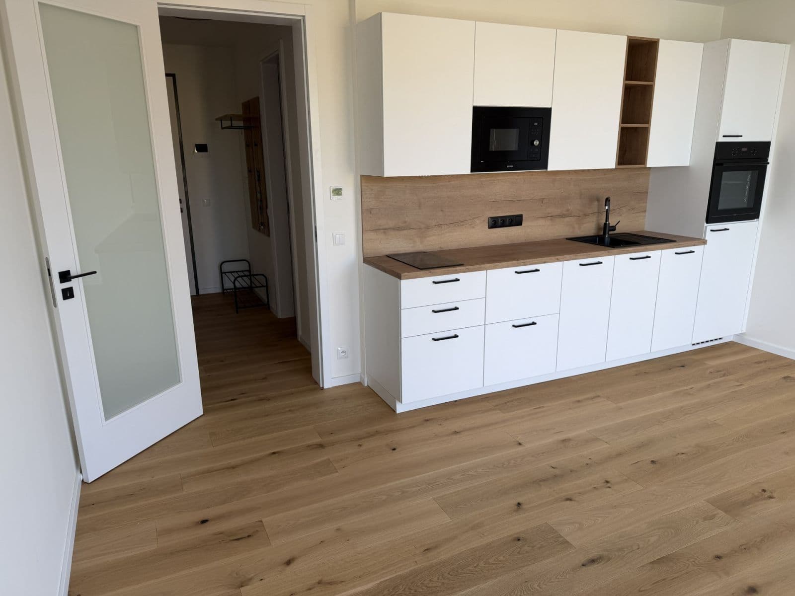 Pronájem bytu 1+kk 32 m², Dunovského, Praha, Praha Pronájem bytu 1+kk 32 m², Dunovského, Praha, Praha