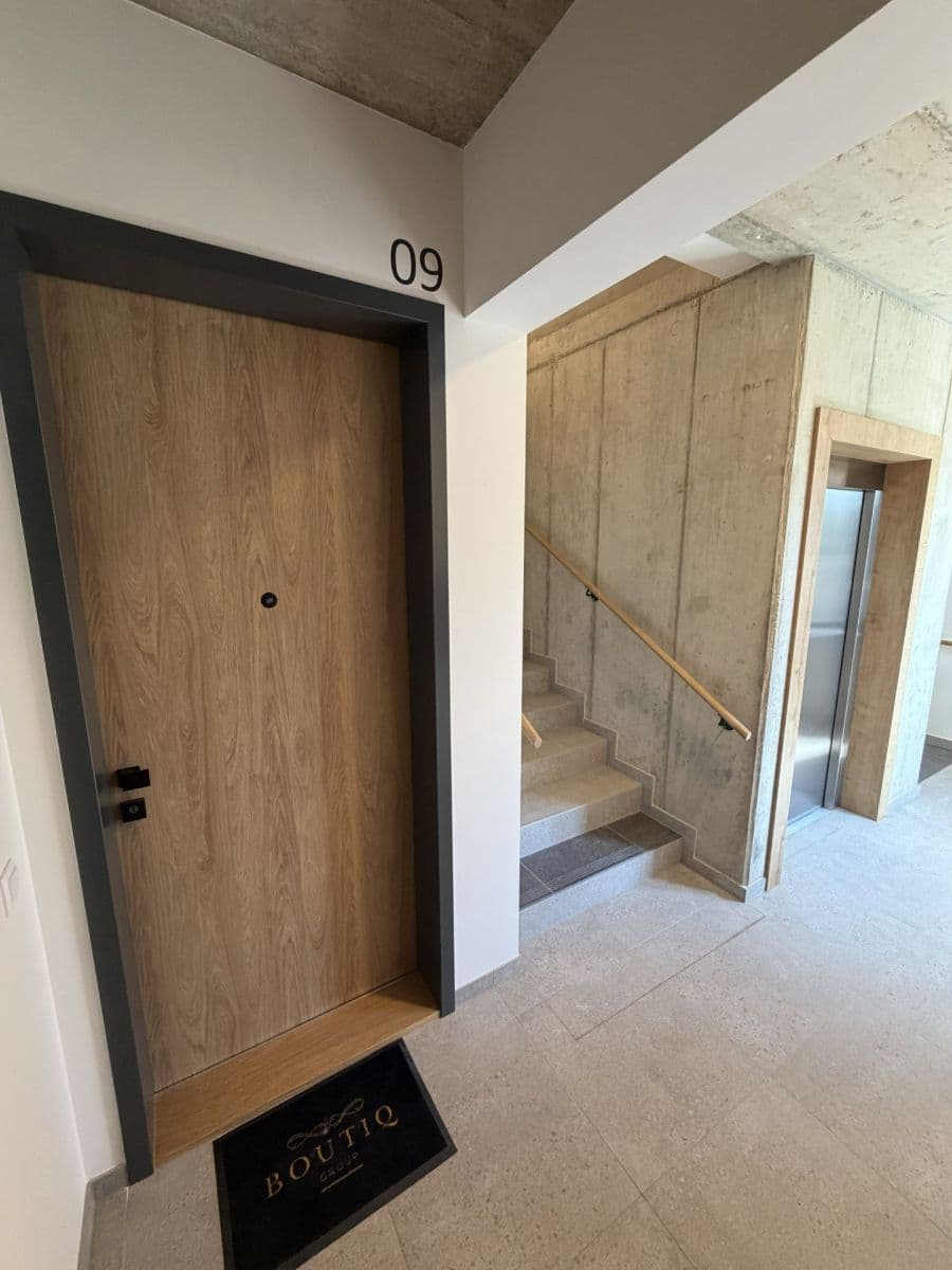 Pronájem bytu 1+kk 32 m², Dunovského, Praha, Praha Pronájem bytu 1+kk 32 m², Dunovského, Praha, Praha