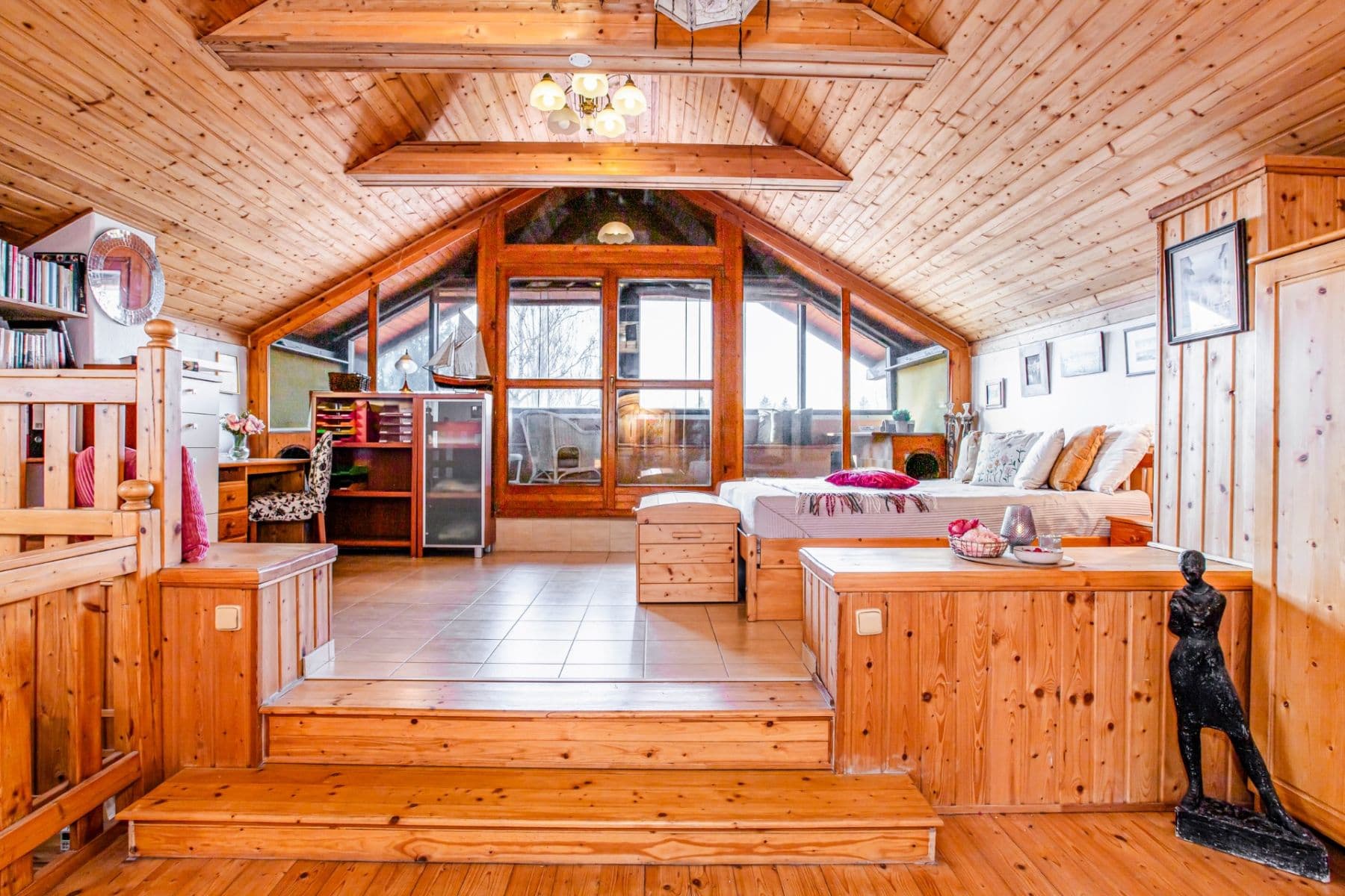 Prodej domu 183 m², pozemek 2.144 m², Dobříš, Středočeský kraj Prodej domu 183 m², pozemek 2.144 m², Dobříš, Středočeský kraj
