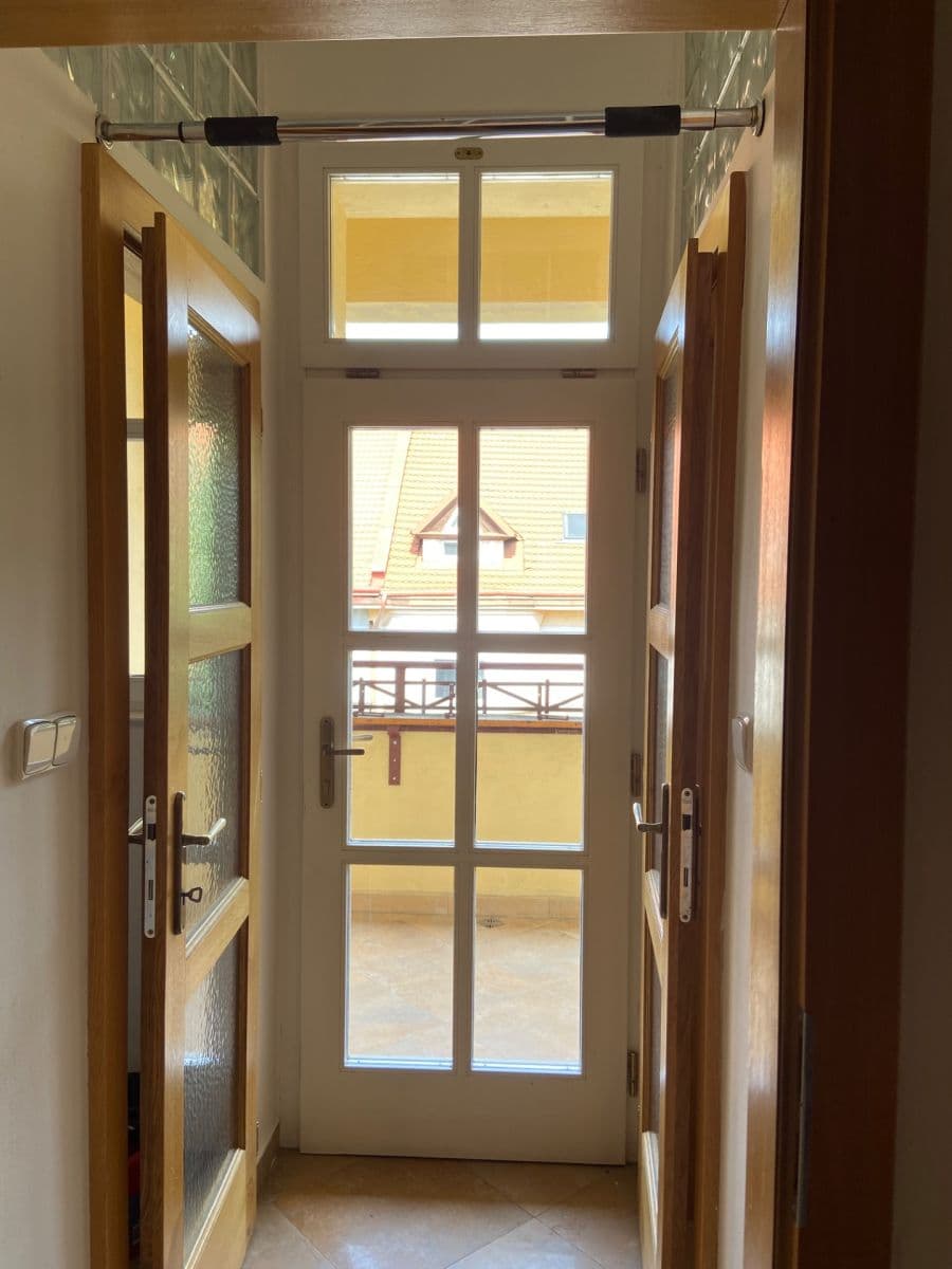 Pronájem bytu 2+1 58 m², Národní obrany, Praha, Praha Pronájem bytu 2+1 58 m², Národní obrany, Praha, Praha