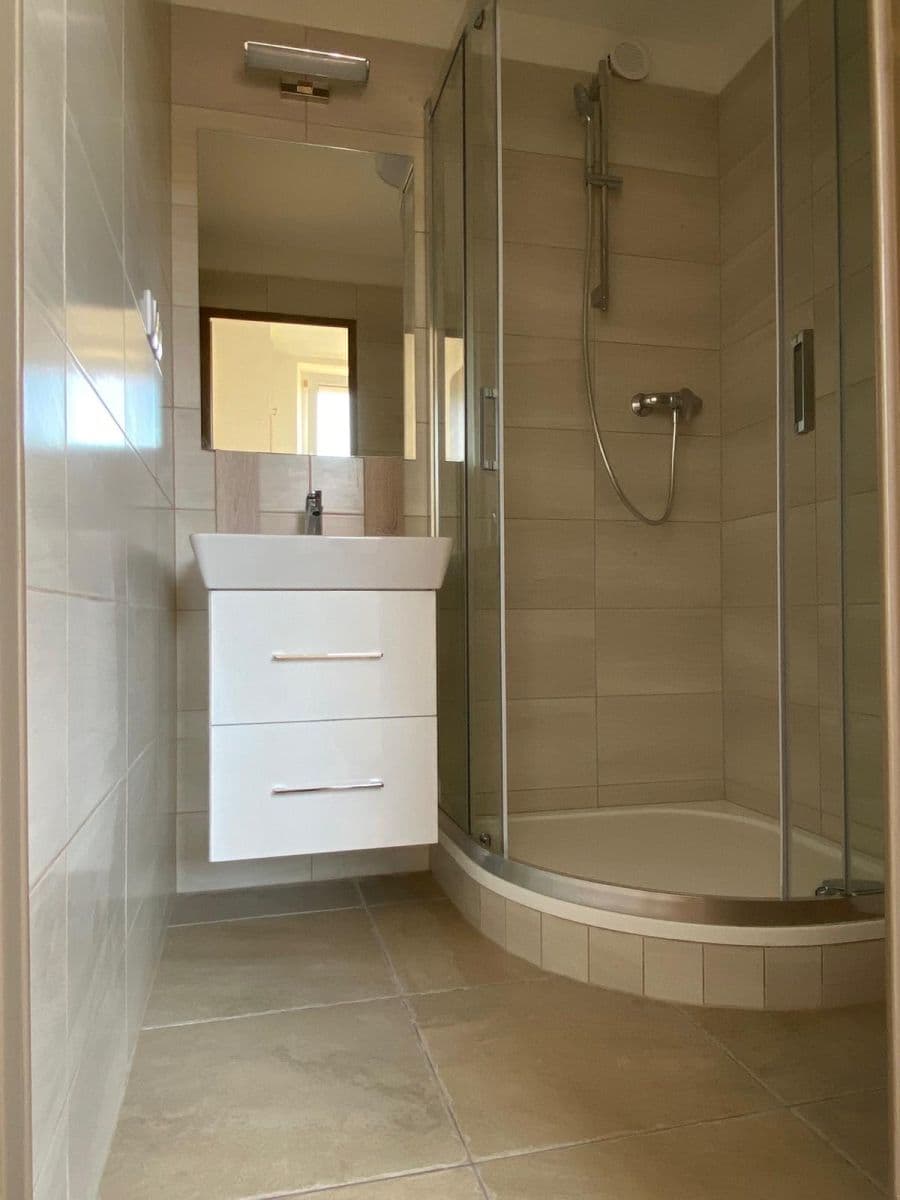 Pronájem bytu 2+1 60 m², Václava Špály, Prostějov, Olomoucký kraj Pronájem bytu 2+1 60 m², Václava Špály, Prostějov, Olomoucký kraj