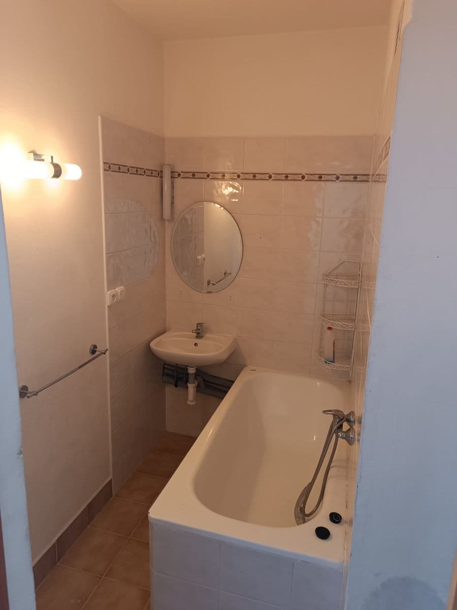 Prodej bytu 2+1 58 m², Vysoká, Liberec, Liberecký kraj Prodej bytu 2+1 58 m², Vysoká, Liberec, Liberecký kraj