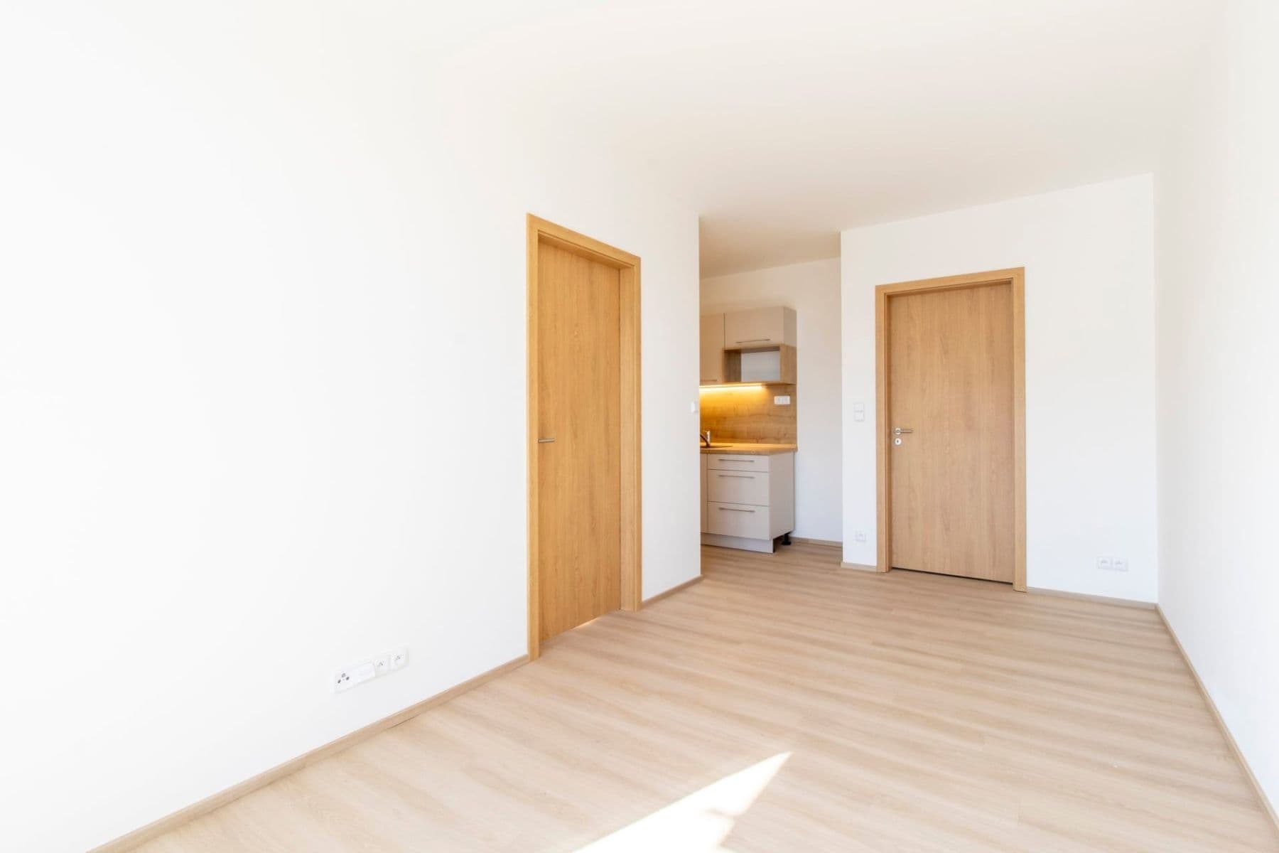 Pronájem bytu 2+kk 40 m², Honzíkova, Praha, Praha Pronájem bytu 2+kk 40 m², Honzíkova, Praha, Praha