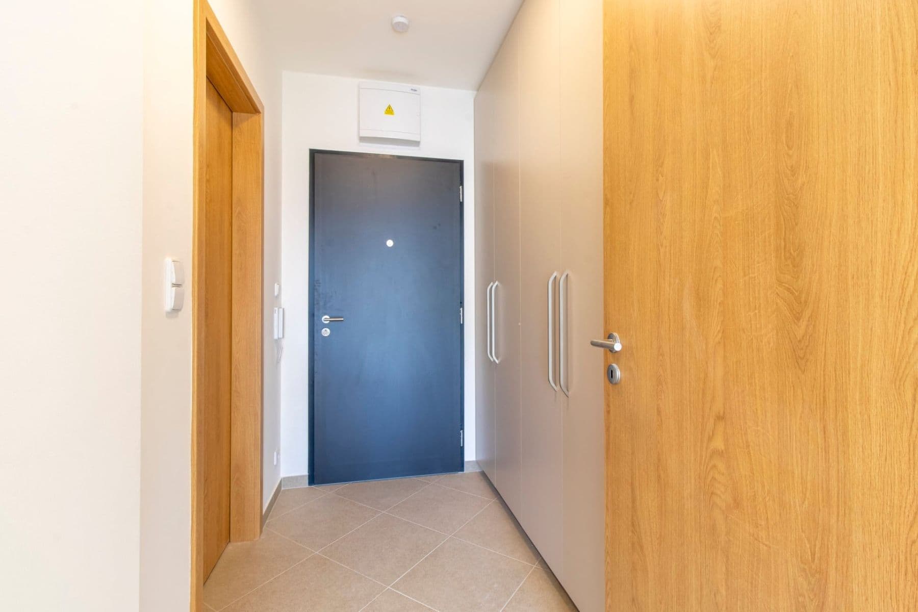 Pronájem bytu 2+kk 40 m², Honzíkova, Praha, Praha Pronájem bytu 2+kk 40 m², Honzíkova, Praha, Praha