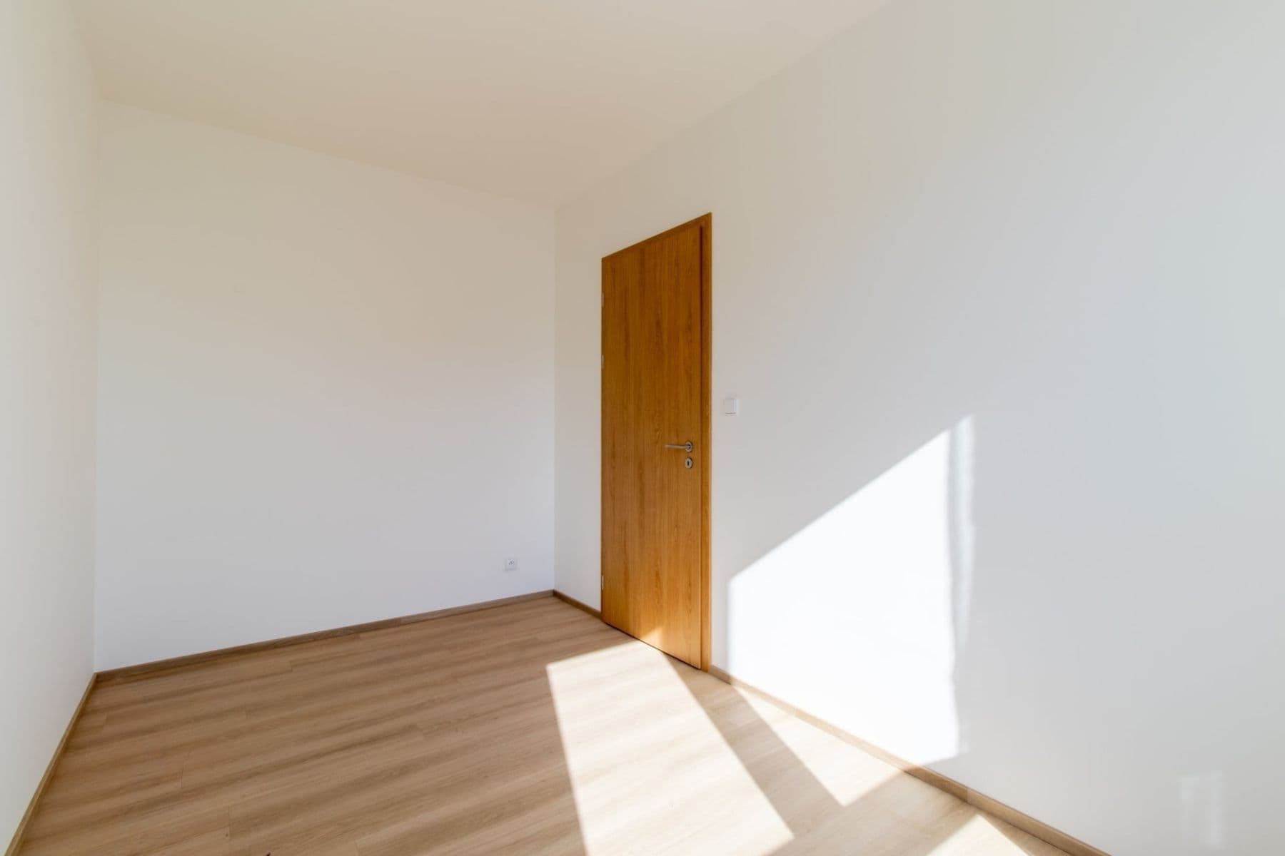 Pronájem bytu 2+kk 40 m², Honzíkova, Praha, Praha Pronájem bytu 2+kk 40 m², Honzíkova, Praha, Praha