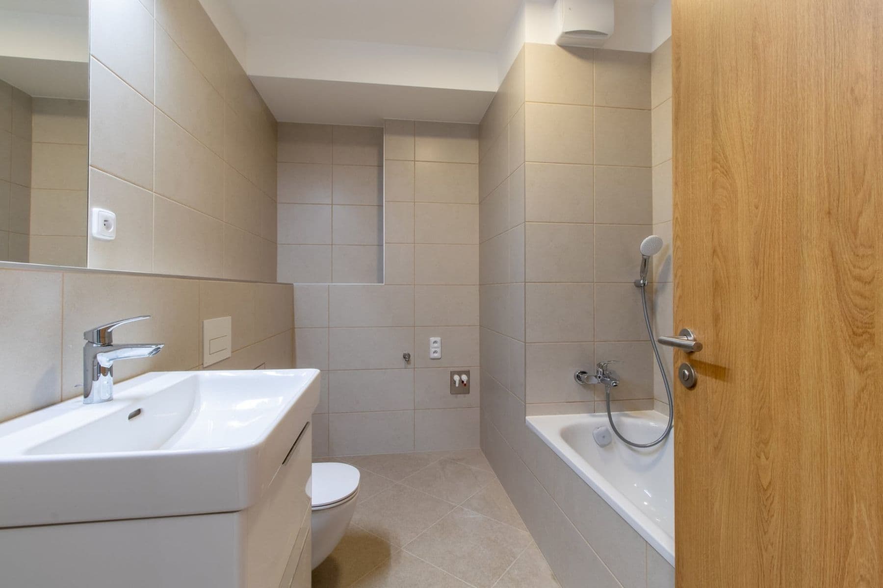 Pronájem bytu 2+kk 40 m², Honzíkova, Praha, Praha Pronájem bytu 2+kk 40 m², Honzíkova, Praha, Praha
