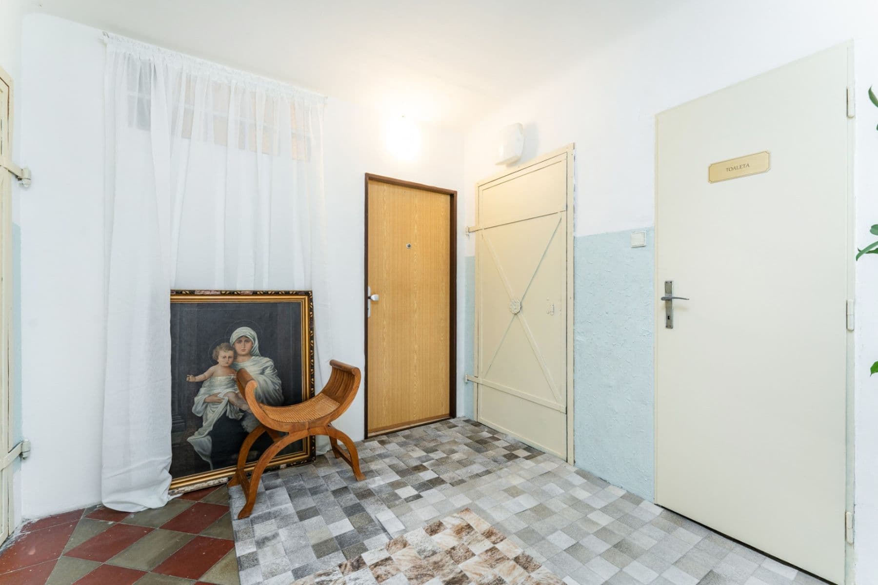 Prodej bytu 1+kk 24 m², Sezimova, Praha, Praha Prodej bytu 1+kk 24 m², Sezimova, Praha, Praha