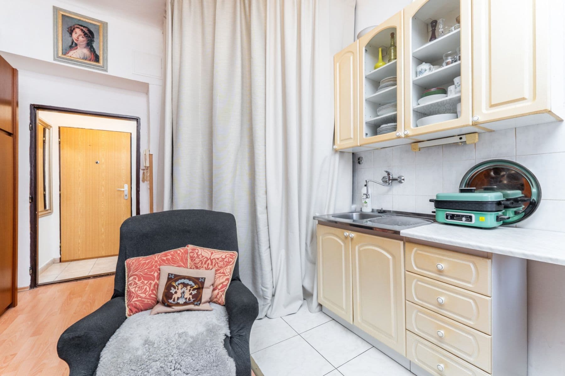 Prodej bytu 1+kk 24 m², Sezimova, Praha, Praha Prodej bytu 1+kk 24 m², Sezimova, Praha, Praha