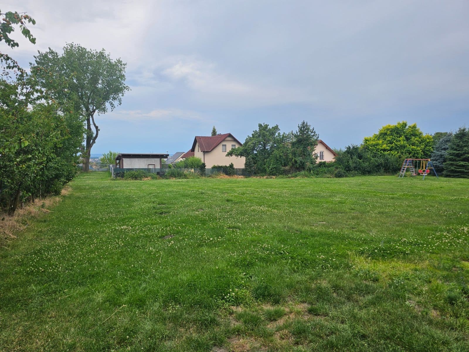 Prodej domu 120 m², pozemek 998 m², Ořechová, Mělník, Středočeský kraj Prodej domu 120 m², pozemek 998 m², Ořechová, Mělník, Středočeský kraj