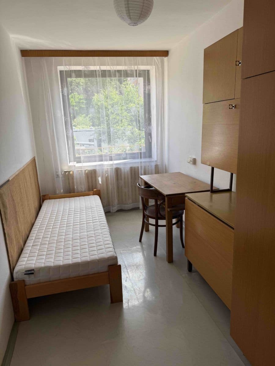 Pronájem domu 75 m², pozemek 130 m², Šeříková, Brno, Jihomoravský kraj Pronájem domu 75 m², pozemek 130 m², Šeříková, Brno, Jihomoravský kraj