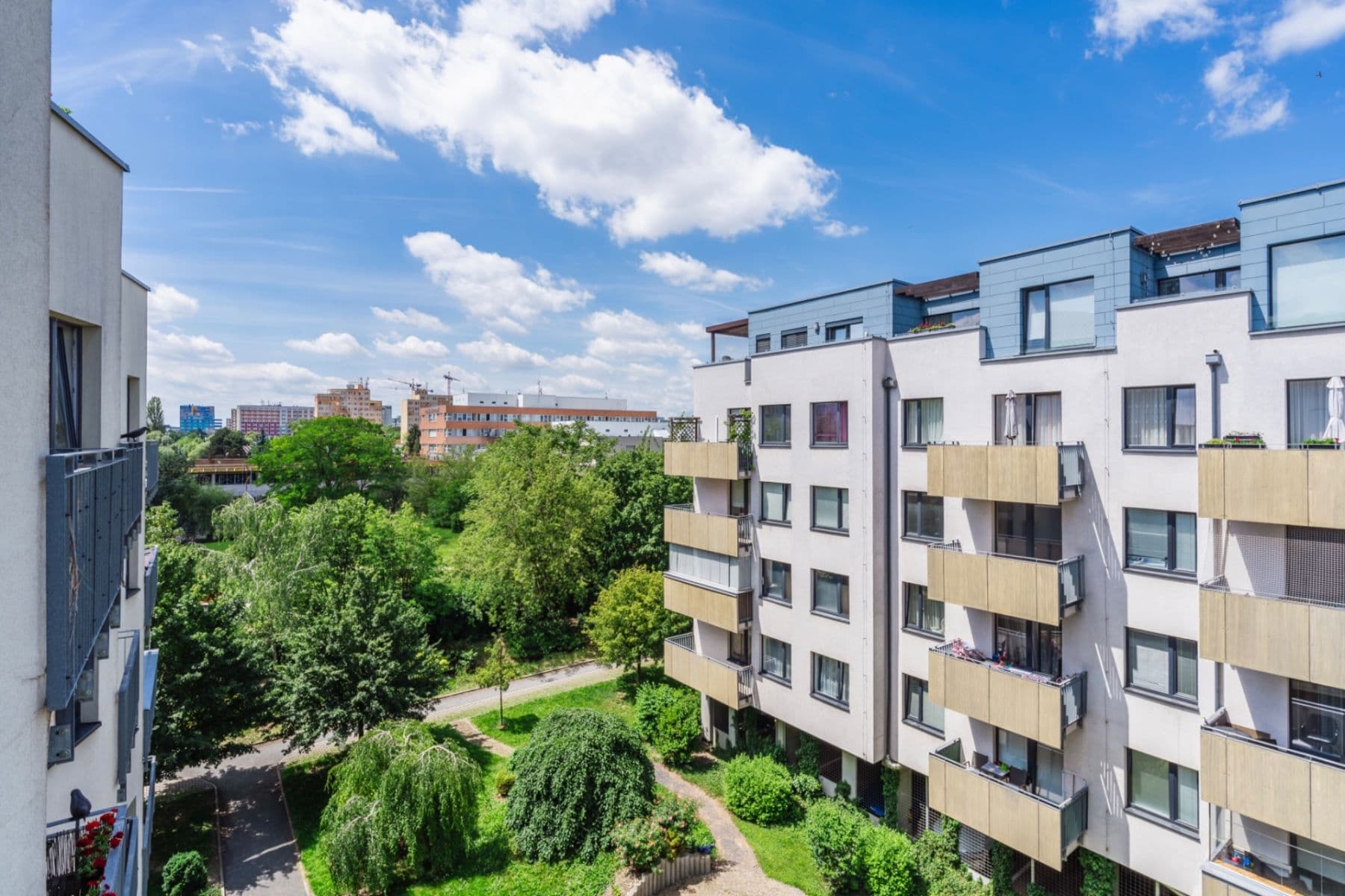 Prodej bytu 2+kk 56 m², Makedonská, Praha, Praha Prodej bytu 2+kk 56 m², Makedonská, Praha, Praha