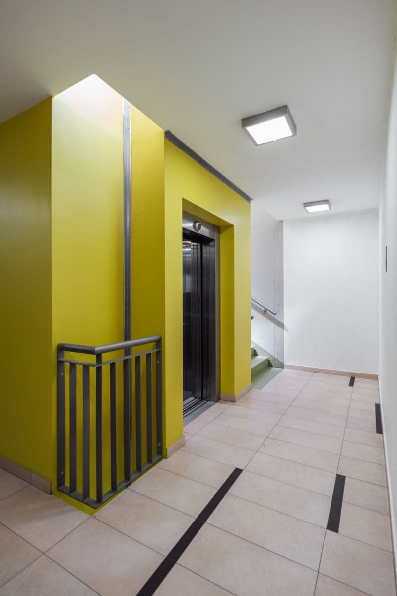 Prodej bytu 2+kk 56 m², Makedonská, Praha, Praha Prodej bytu 2+kk 56 m², Makedonská, Praha, Praha