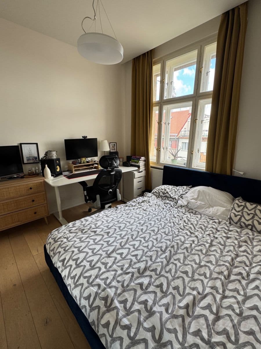 Pronájem bytu 2+kk 43 m², Lucemburská, Praha, Praha Pronájem bytu 2+kk 43 m², Lucemburská, Praha, Praha