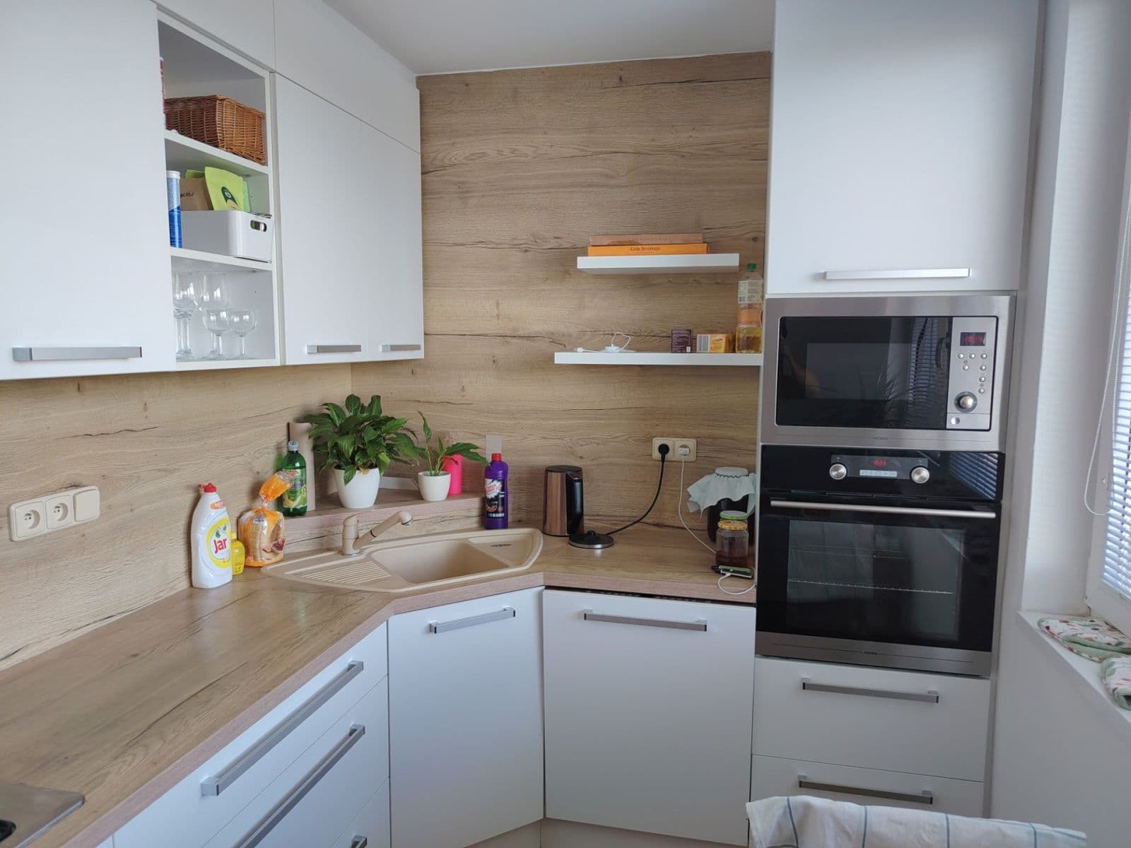 Pronájem bytu 2+1 59 m², Brandlova, Hodonín, Jihomoravský kraj Pronájem bytu 2+1 59 m², Brandlova, Hodonín, Jihomoravský kraj