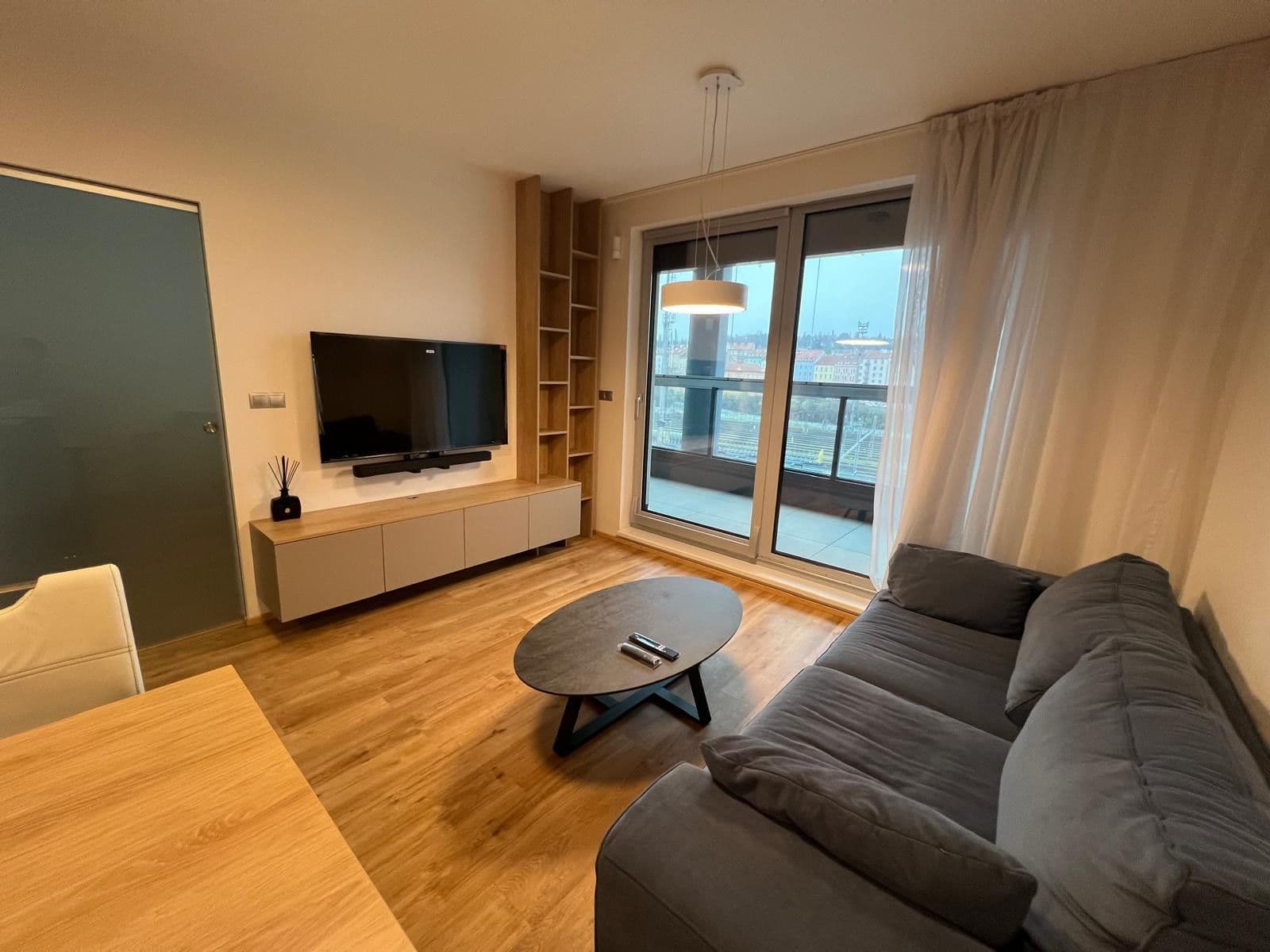 Pronájem bytu 2+kk 63 m², Kurta Konráda, Praha, Praha Pronájem bytu 2+kk 63 m², Kurta Konráda, Praha, Praha