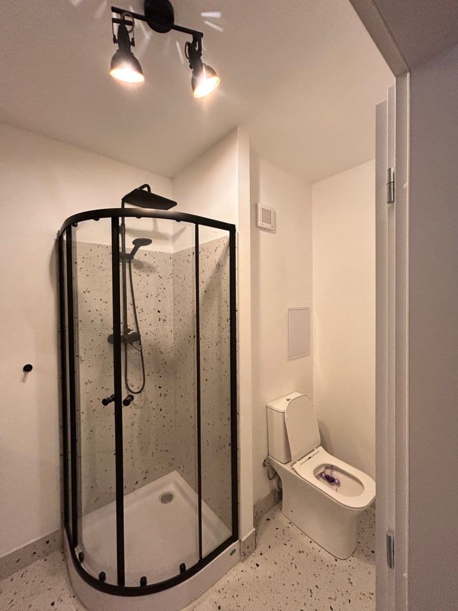 Pronájem bytu 1+1 36 m², Na hôrke, Nitra, Nitriansky kraj Pronájem bytu 1+1 36 m², Na hôrke, Nitra, Nitriansky kraj