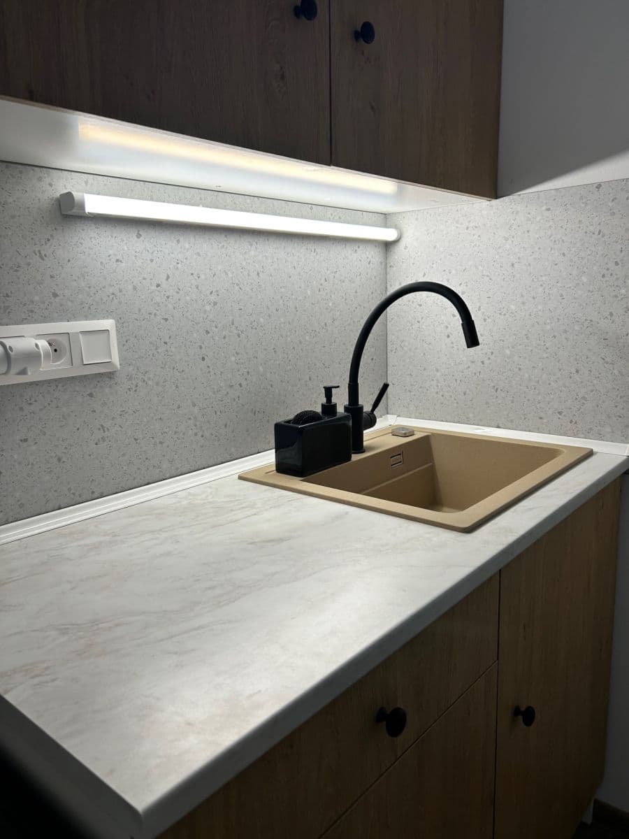 Pronájem bytu 1+1 36 m², Na hôrke, Nitra, Nitriansky kraj Pronájem bytu 1+1 36 m², Na hôrke, Nitra, Nitriansky kraj