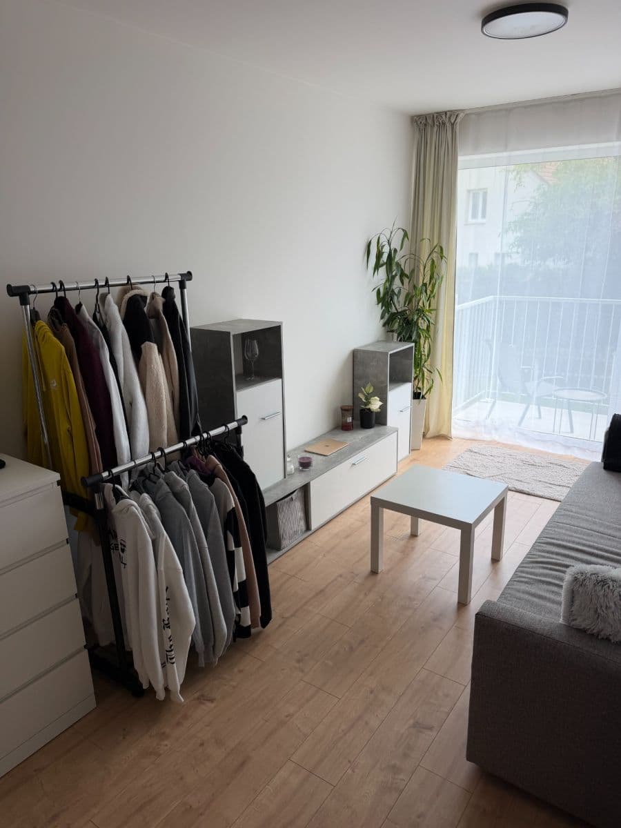 Pronájem bytu 1+kk 31 m², Českobrodská, Praha, Praha Pronájem bytu 1+kk 31 m², Českobrodská, Praha, Praha
