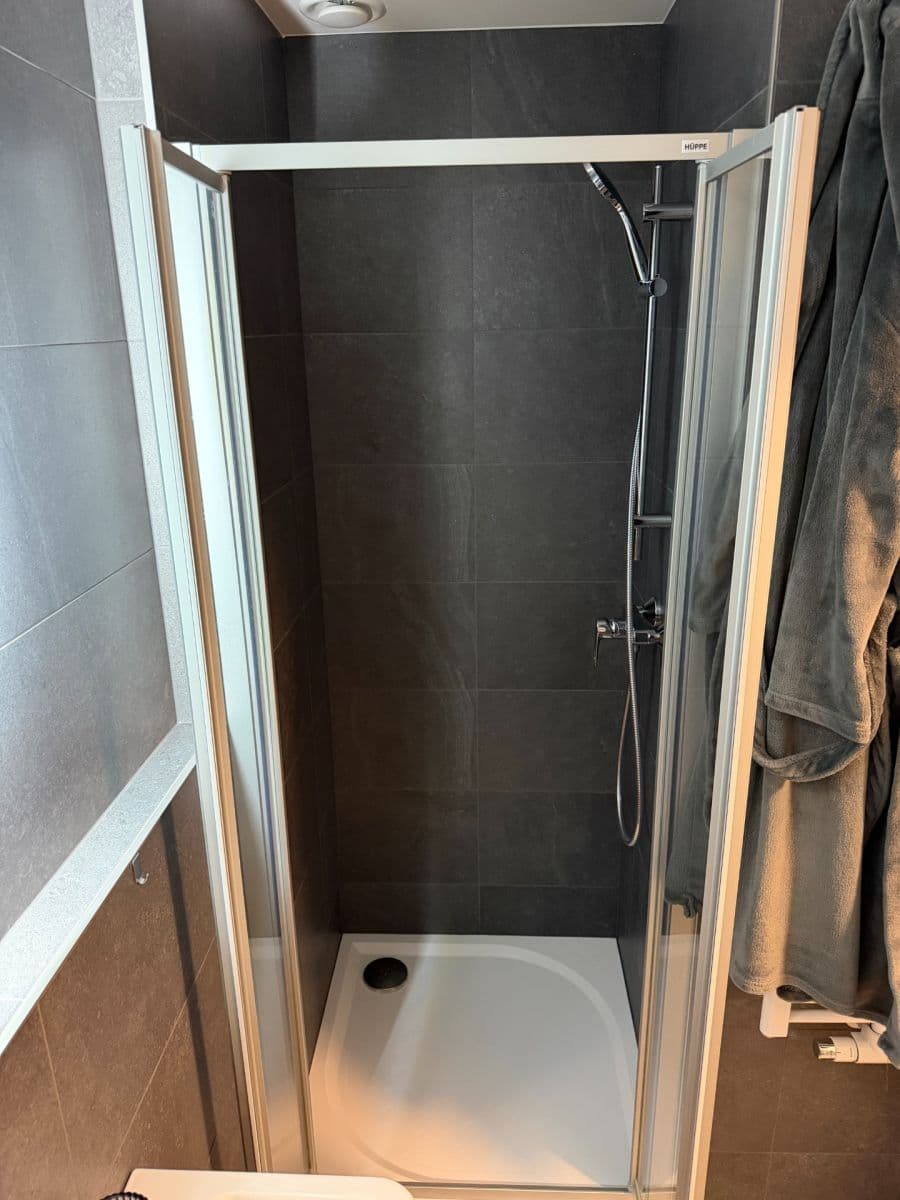 Pronájem bytu 1+kk 31 m², Českobrodská, Praha, Praha Pronájem bytu 1+kk 31 m², Českobrodská, Praha, Praha
