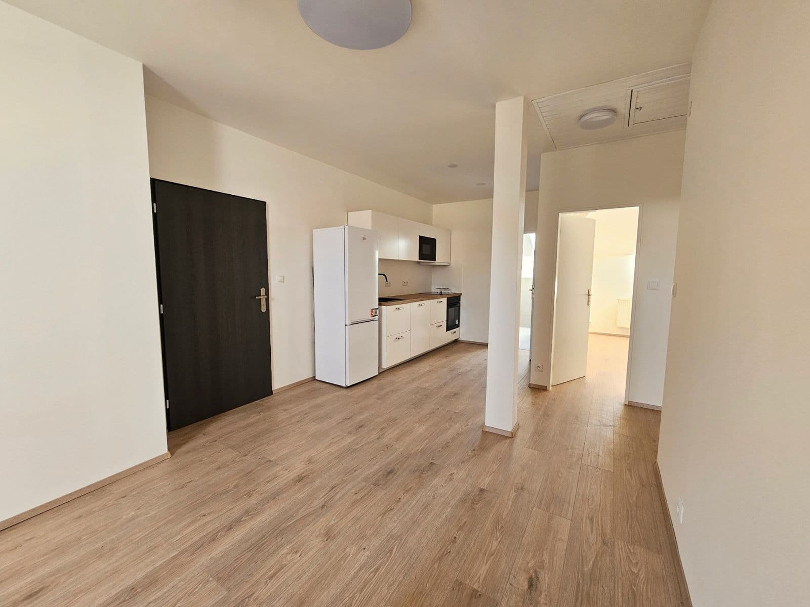 Pronájem bytu 3+kk 68 m², Jugoslávská, Praha, Praha Pronájem bytu 3+kk 68 m², Jugoslávská, Praha, Praha